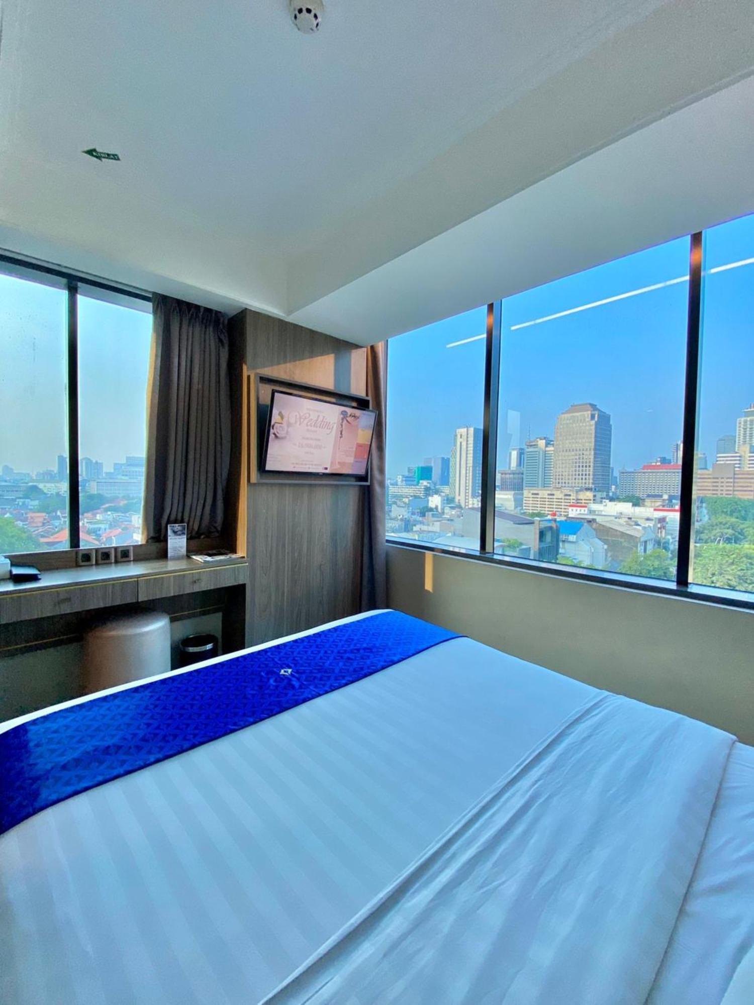 Arthama Tanah Abang Giacarta Esterno foto
